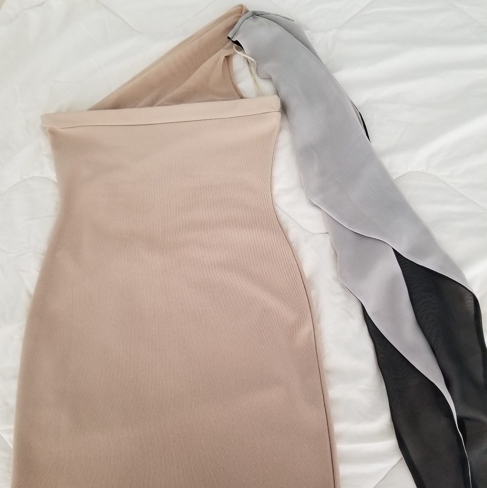 Lulu's Cocktail dress